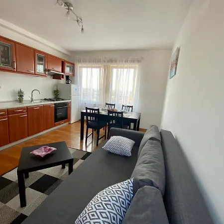 Penthouse Cityview Апартаменти Пула