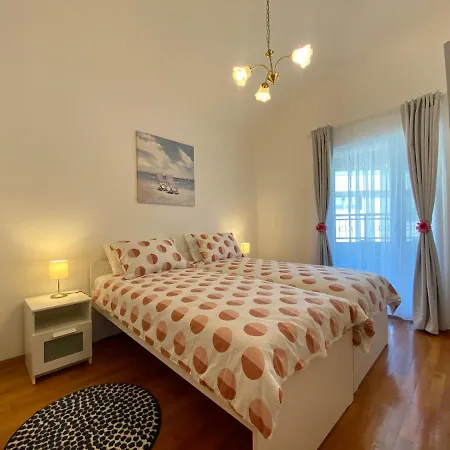 Penthouse Cityview Апартаменти Пула